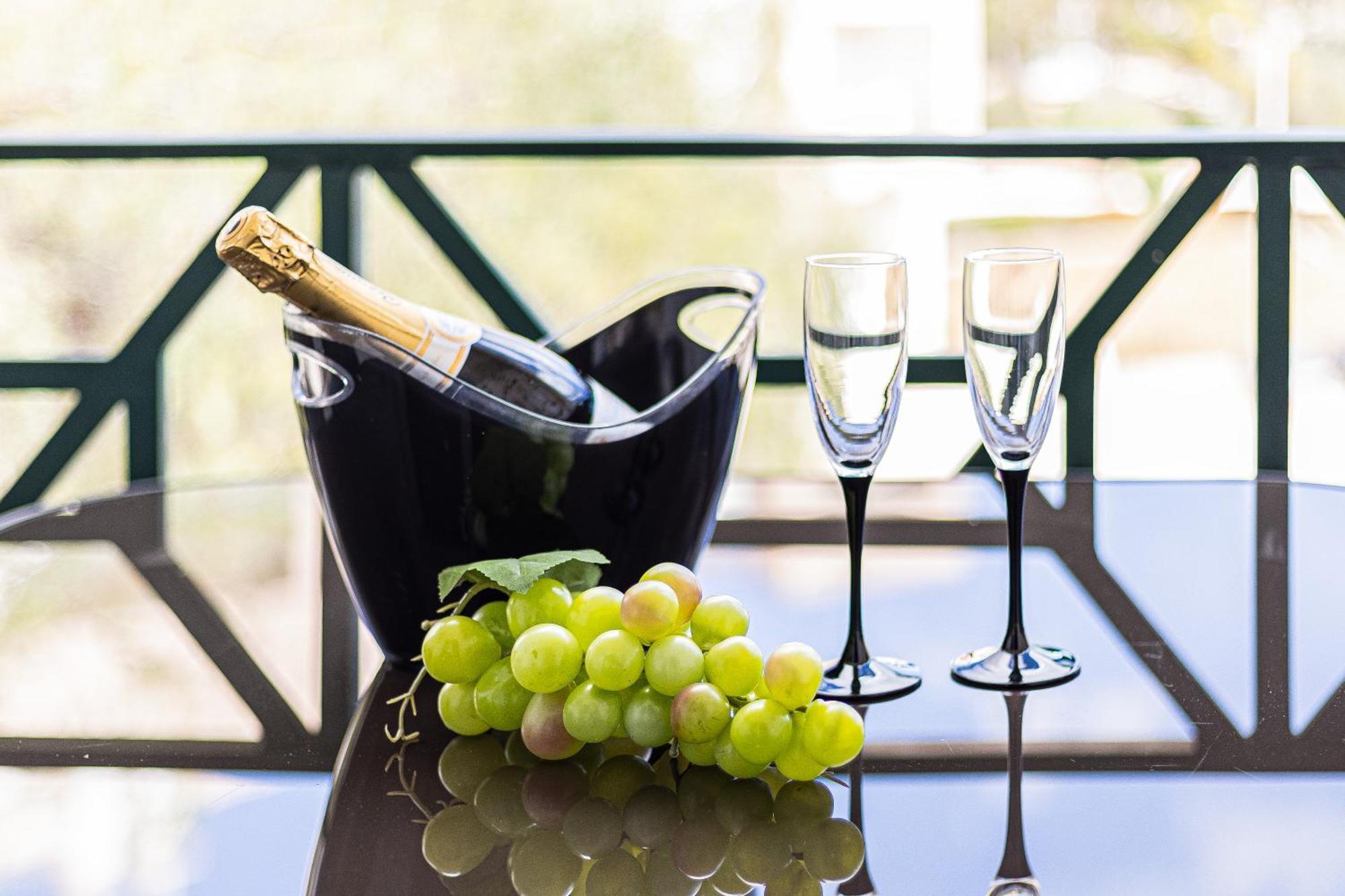 Quinta Da Torre Apartment อาร์มาซอง เด เปรา ภายนอก รูปภาพ